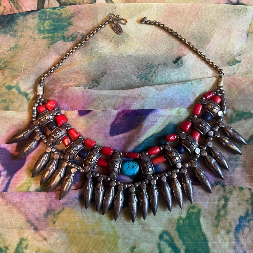 Spell Sun Chaser Collar - Picture 4 of 9